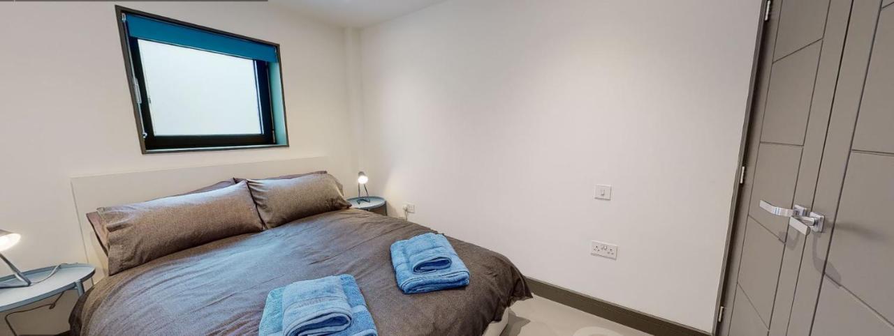 4 The View Apartments Ilfracombe - Seafront, Parking, Lift, Ev Eksteriør billede