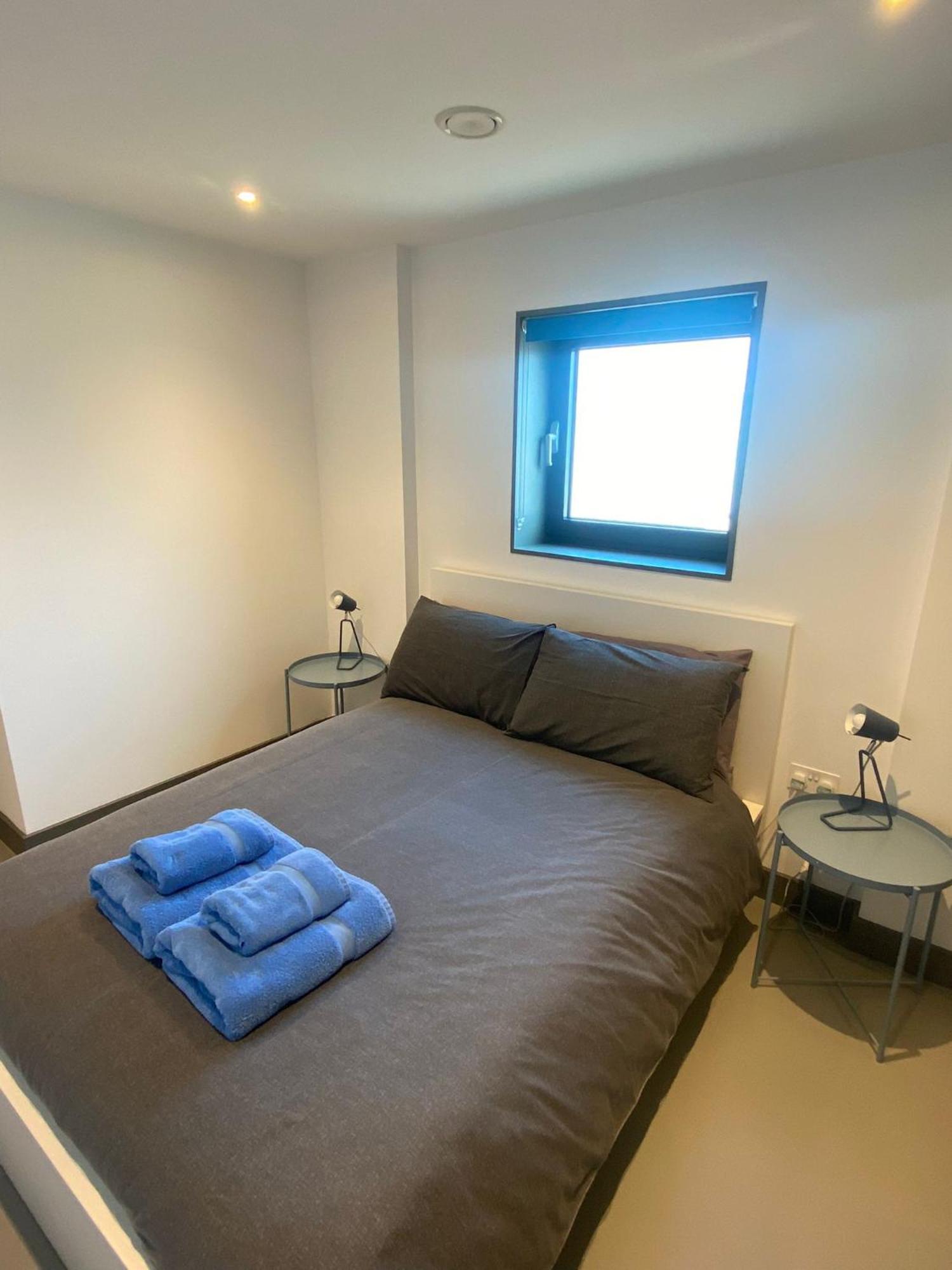 4 The View Apartments Ilfracombe - Seafront, Parking, Lift, Ev Eksteriør billede